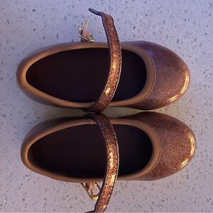 Jamie Kay mary Jane’s Size 5.5 New .A pinkish, mauve glitter color Great quality